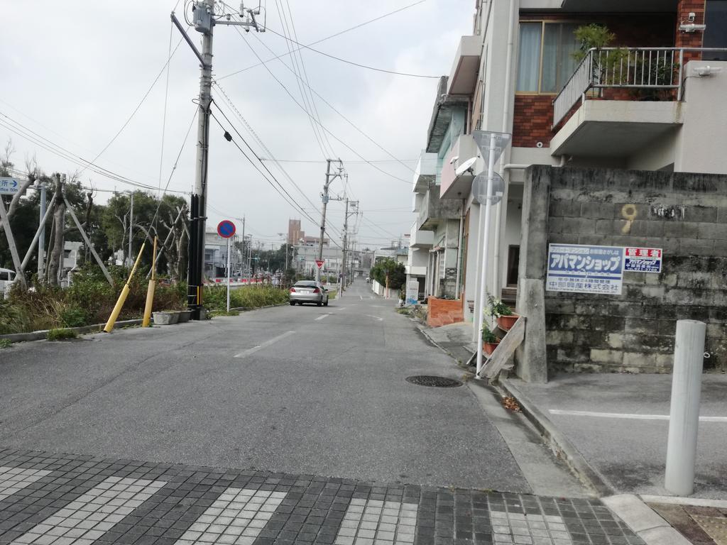 Koza Share House Hotel Okinawa Zewnętrze zdjęcie
